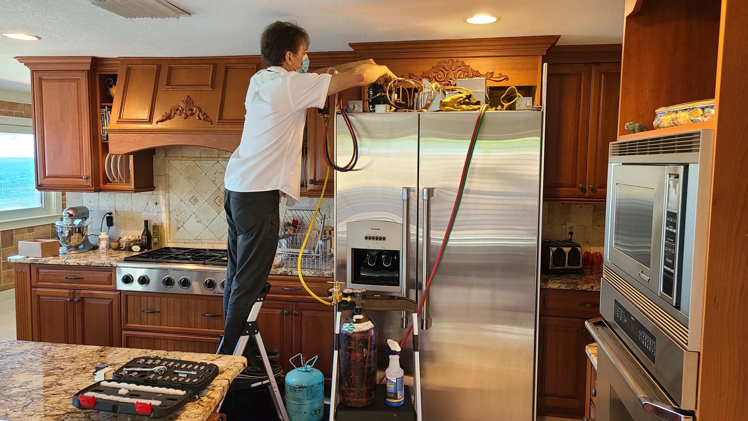 Envases mal cerrados y olores absorbidos