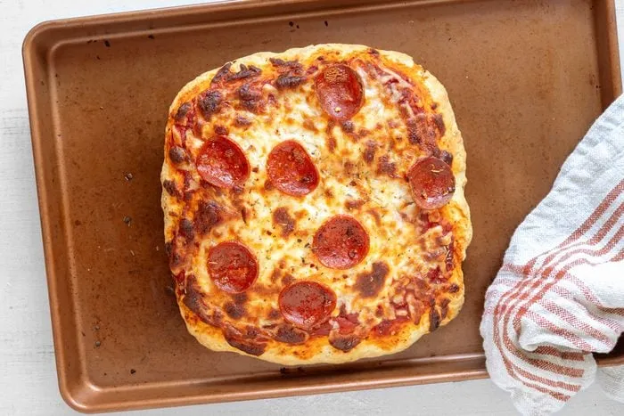 Toppings: cómo afectan tu masa pizza casera