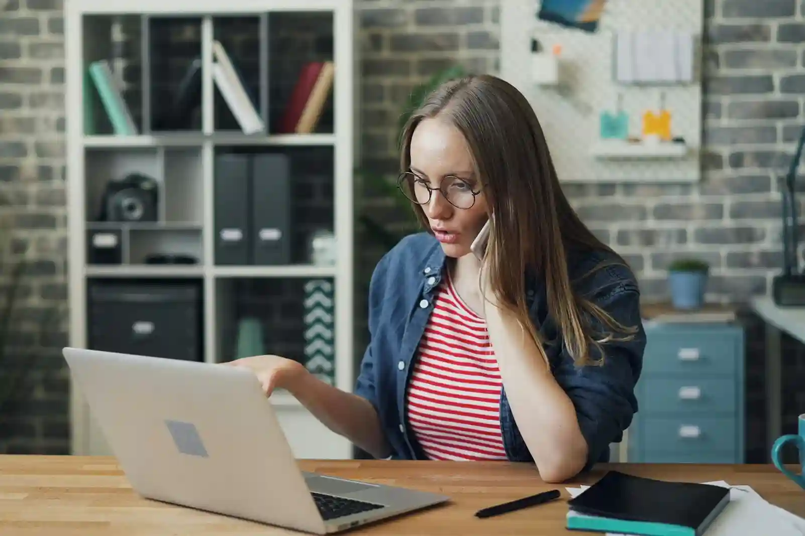 7 Estrategias Potentes de revisión financiera mensual para Evitar la Deriva de tu Presupuesto en 2026