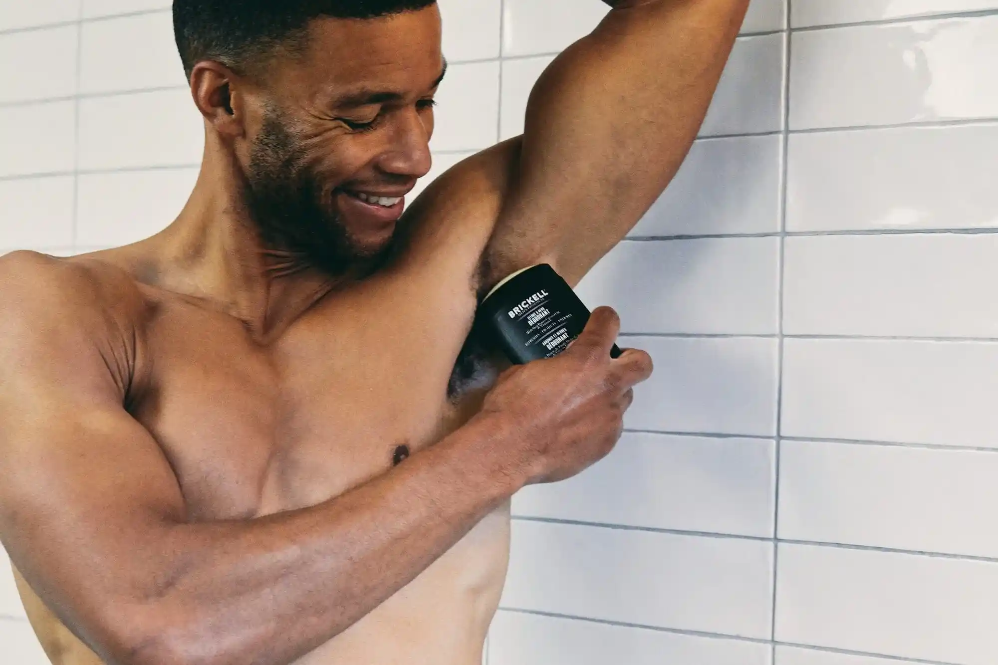 10 Consejos Poderosos para Controlar el Olor Corporal en 2026