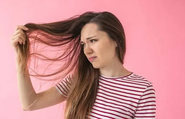 10 Técnicas Increíbles Para Eliminar el Cabello Graso en 2026 – ¡Resultados Reales!